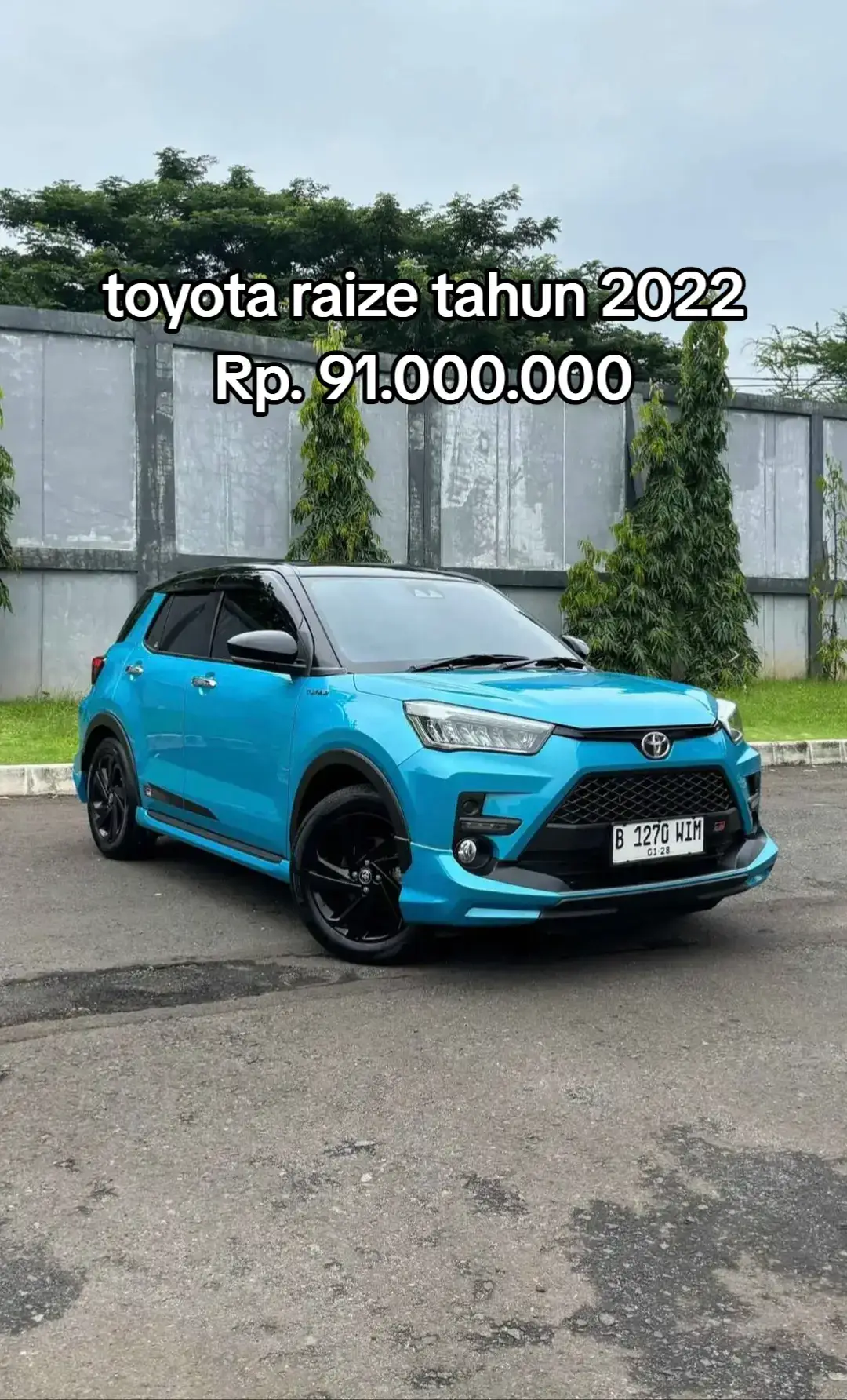 Bismillahirrahmanirrahim Toyota raize 1.0 GR sport tahun 2022 Kondisi: - Surat2 lengkap, stnk, bpkb dan faktur - Pajak hidup 01-2026 -plat hidup 01-2028 -service record terakhir 21-12-2024 - Kilometer 9 rban - Kunci 2  - Mesin kering, matic smooth - AC dingin, kaki2 senyapp - Ban masih tebel 92 % - Tipe tertinggi S TRD - Kelistrikan normal - Tidak pernah tabrak dan kebanjiran - Insya allah liat pasti suka. PR insya allah gaada, pemakaian minor. Harga: 91jt nego sedikit Lokasi: Tangerang selatan wa : 082189551903 Untuk di luar kota,bisa di kirim lewat kapal coutaniner jnt cargo,indah cargo atau expedisi atau ditowing,biaya pengiriman di tanggung pembeli #jualmobil #jualmobilbekas #jualtoyotaraize #jualyaris  #jualmobilmurah 