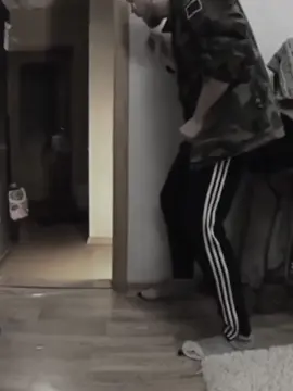 xem cho hết nha, con này dễ thương lắm đó mặt trắng mũi đỏ ( đăng của ngày mai luôn chứ mai lười quá với bí) hihi, đừng flop nha.đừng xem chùa.hahah#jonathan_chenyiheng_陈奕恒 #chenyiheng_陈奕恒 #xhhhhhhhhhhhhhhhhhhhhhhh #xh 