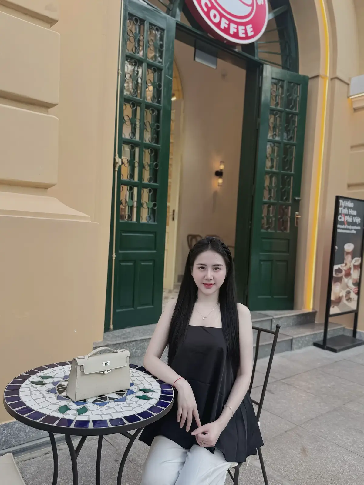 Phải trở thành dáng vẻ như em mong muốn...Rồi sẽ gặp được người em không phải lấy lòng…🌊 #xuhuong #trend 