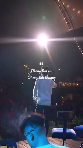 Khi tôi trao em linh hồn tôi… Như ngôi sao băng qua đêm dài  #goccuason #viral #damnghidamlam #nhachaymoingay #CleanTok 