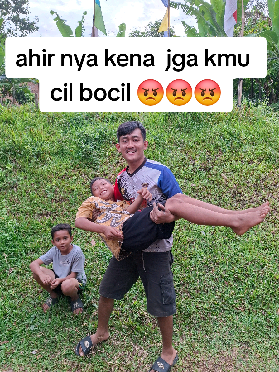 ah kena jga ahir nya kmu  cil bocil 😡😡😡, engga kasih ampun kmu   #cbnyenimaseeee #cbgank #teyenggank #fyp #fypviralシ 