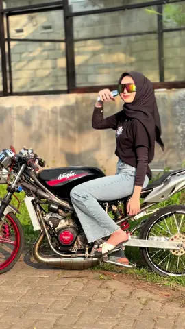 wong lio ngerti opo                        New article by: @Master Racing 