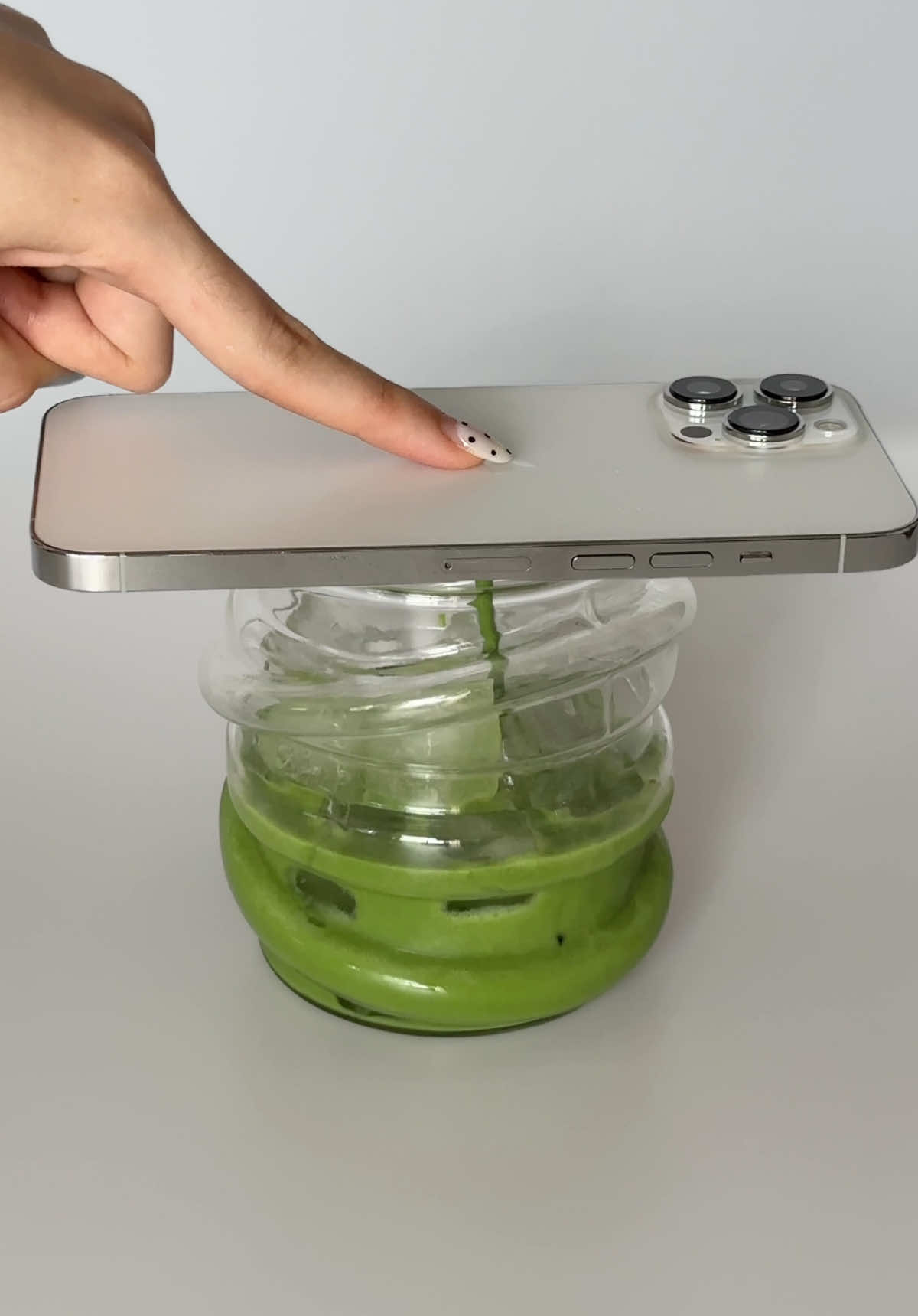 I have a matcha dispenser at homeee🍵🌱 #matcha 