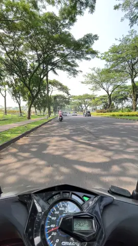 hidup kadang dibawah kadang diatas, btw info nasi padang terenak dicitra raya #citrarayatangerang #fypage #xcyzba #xcyzba #fyp 