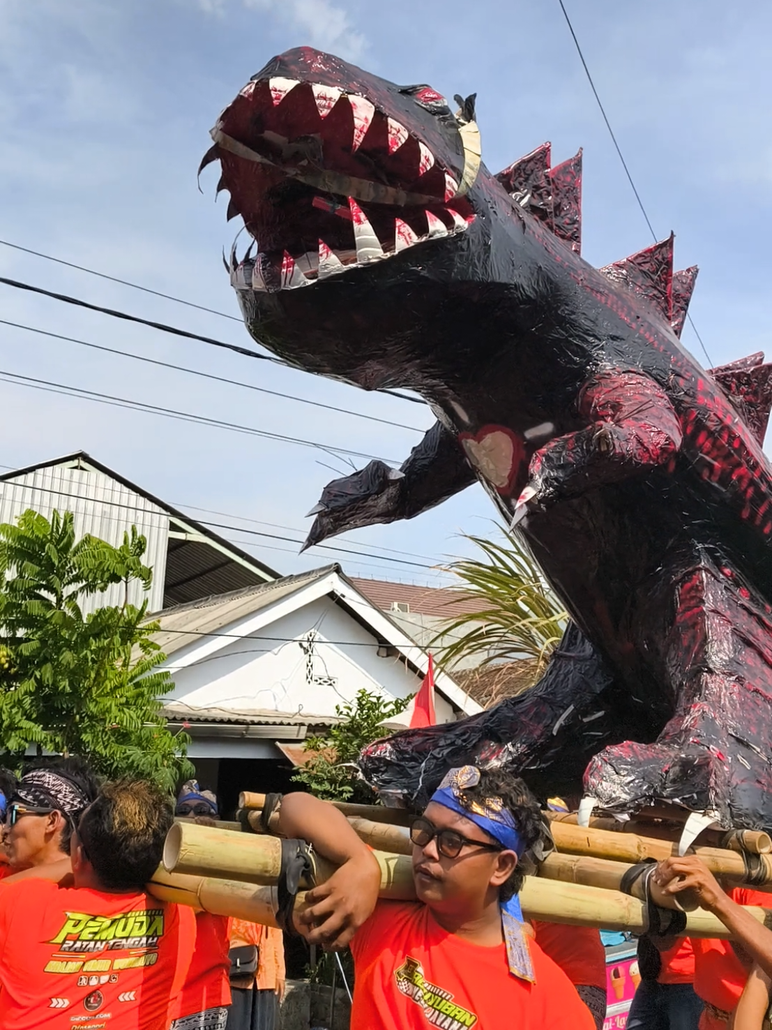 Agustusan di bulan September... 🇮🇩🇮🇩🇮🇩 #kediri24jam #kemerdekaan #karnaval #hutri80indonesia🇮🇩  #wonojoyo 