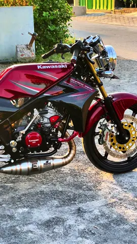 Ninja Ss ready bosku 🤗 .📍Lokasi . Desa Tlogoweru Rt. 06 Rw. 01 Kec. Guntur Kab. Demak . ☎️Admin  . Tlp/WA 0882003013671 #ninjass #sumbermulyomotor 