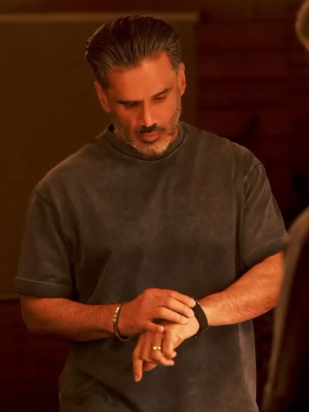 New and Fresh Look ... #sunilshetty #sunielshetty #viral #foru #trending 