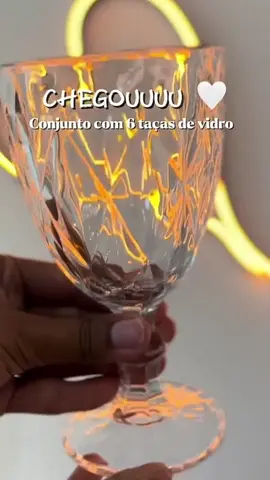 ✨ Sofisticação na sua mesa! Jogo com 12 taças Diamond de vidro 340ml, perfeitas para qualquer ocasião 🍷🥂. Frete grátis + cupom Shopee! Garanta já 👉 https://s.shopee.com.br/8fIksD0AHl #mesa #taças #Shopee