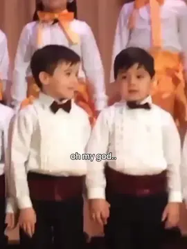 Əl-ələ tutuşmaları🤏🏻🥹#ali #mika #eminagalarov (videonun səsli halınıda paylaşa bilərəm) 