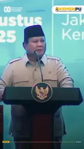 Ini bukan sekadar bangun sekolah. Ini cerita tentang masa depan. Dari permintaan @prabowo 5 sekolah, @kementerianpu dibawah @dodyhanggodi  bikin **165 sekolah rakyat**. @seskab pastiin semua lancar, @minra dorong biar makin luas. #SekolahRakyat #Prabowo #KementrianPU #Dodihanggodoo #Fyp