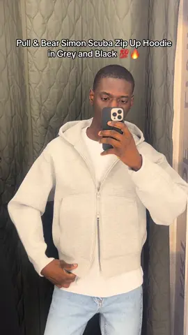 New @Pull&Bear Simon Scuba Zip Up Hoodie in Grey and Black 💯🔥 #pullandbear #hoodie #zipuphoodie #menfashion #fashiontiktok 