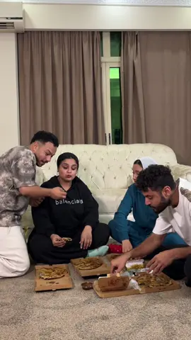 مفجأة😂