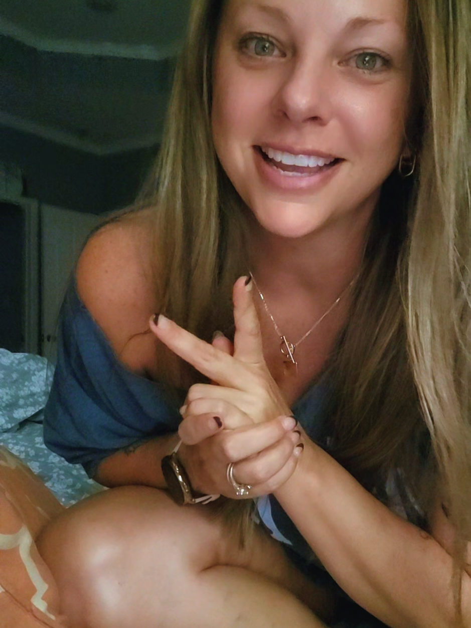 Replying to @xo.missy The Summer I Turned Pretty got me like...for real?! pls tell me this is true!!!! ❤️❤️✌️