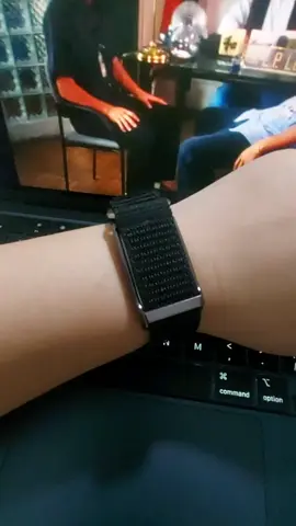 Sa mga naghahanap ng Smart Health Bracelet click the yellow basket.  #yellowbasket #smartwatch #bracelet #fyp #fyppppppppppppppppppppppp 