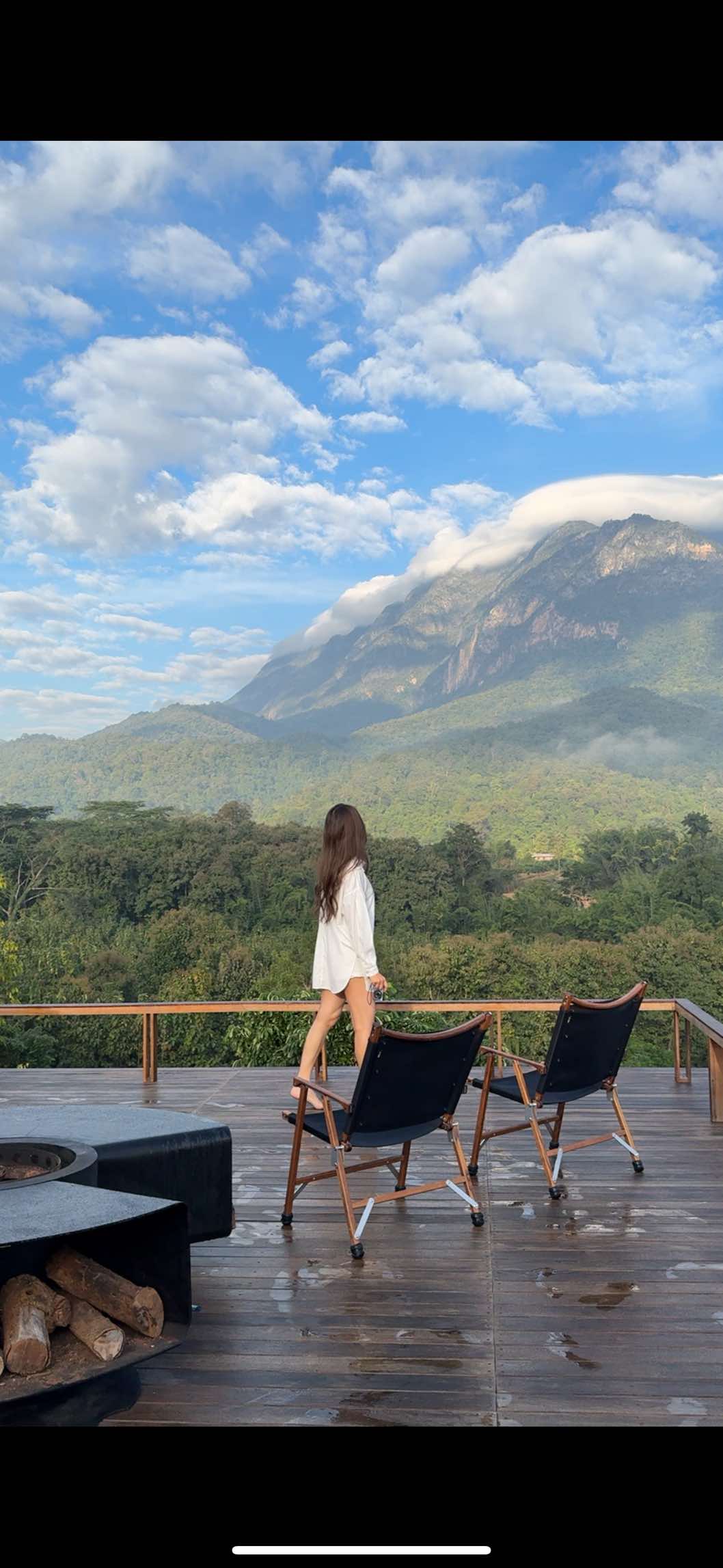 Wake up with this view ⛰️🌿⛅️ท้องฟ้า ก้อนเมฆ ภูเขา ลงตัวไปหมด 😌🫶🏻 📍Ruedufon Chaing Dao #ruedufon #ฤดูฝนเชียงดาว #ที่พักเชียงดาว #ดอยหลวงเชียงดาว #chaingdao 