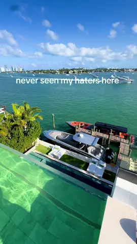 Where they at though 👀 #miami #miamibeach #miamilifestyle #fyp #haters 