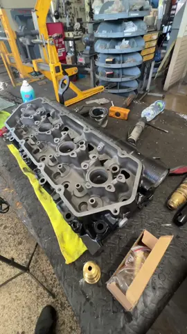 Como instalar casquillos de bronces de cualata Diesel 7.3 Ford #LIVEIncentiveProgram #LIVEStory #PaidPartnership 