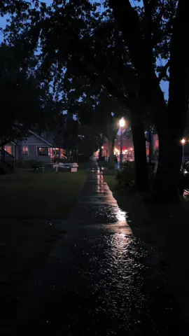 out in the rain ☔️  #rain #liminal #ambient #fyp #cinematic 