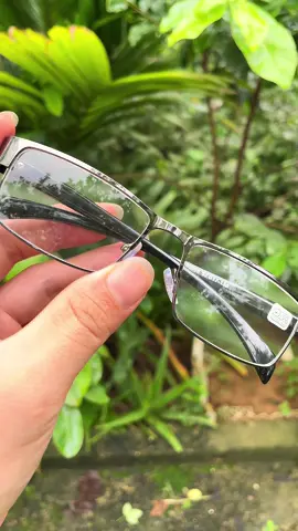 Kính đọc sách, kính lão trung niên #kinh #kinhlao #kinhtrungnien #kinhdocsach #tiktok 