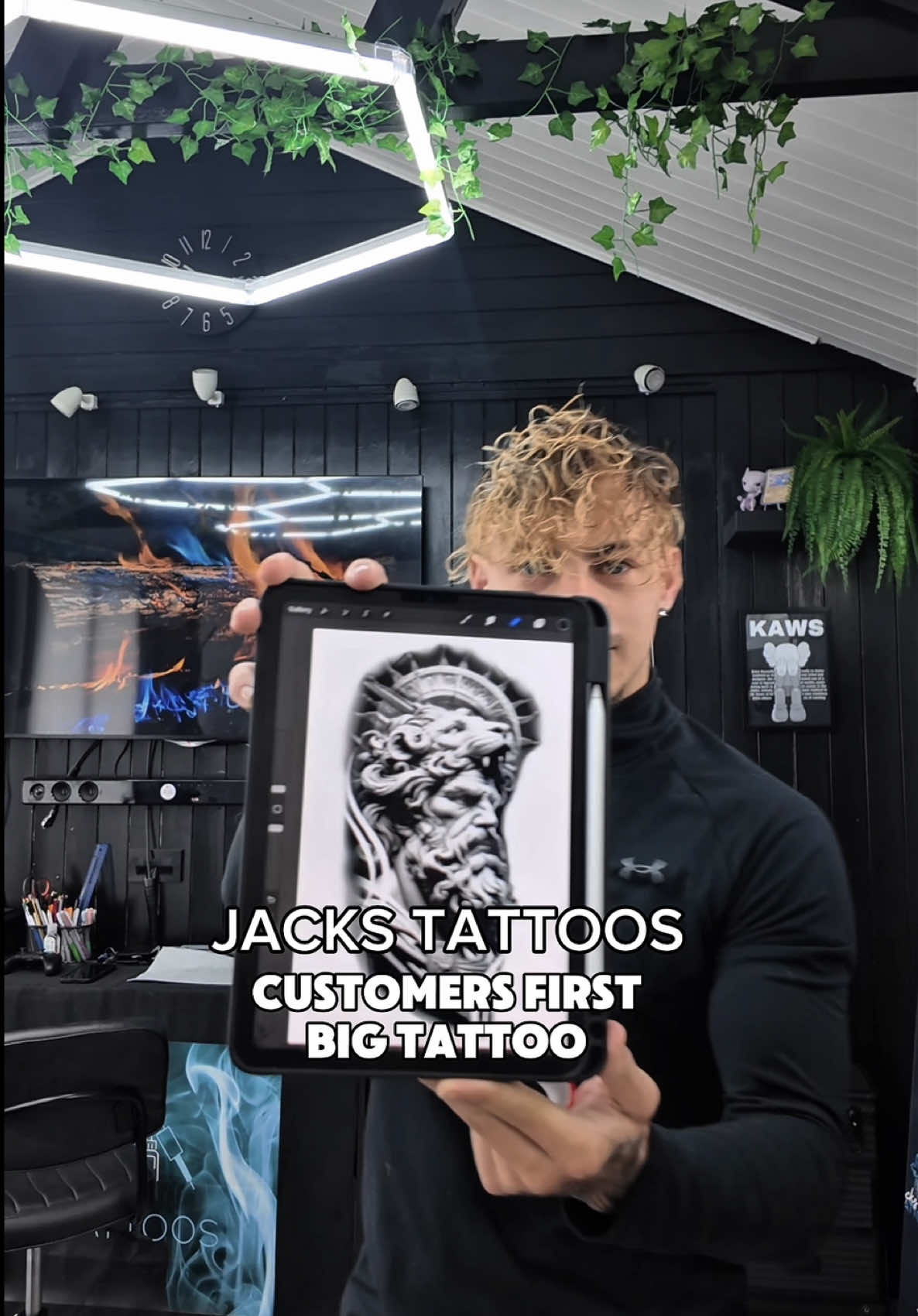 CUSTOMERS FIRST BIG TATTOO 💪🏽 #tattooartist #tattoos #fyp #viral #tattoodesign 