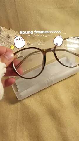 legit cutie 🤭✨ these round frames = instant aesthetic vibe 🤍 bagay kahit anong mood or OOTD 👓 #cuteframes #eyewearstyle #affordablefashion #glasseslove #fashiontips 