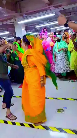 কোম্পানিতে কিছু আনন্দো মুহূর্ত ❤️❤️