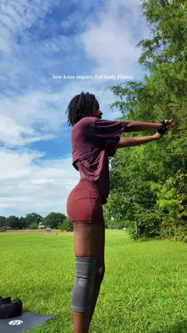 Replying to @Kyrah this is actually just part of the workout I do 😅 but look yall! I’m locking in!! #pilatesworkout #pilates #thegreatlockin #changeyourlife #kyrahthecreative 