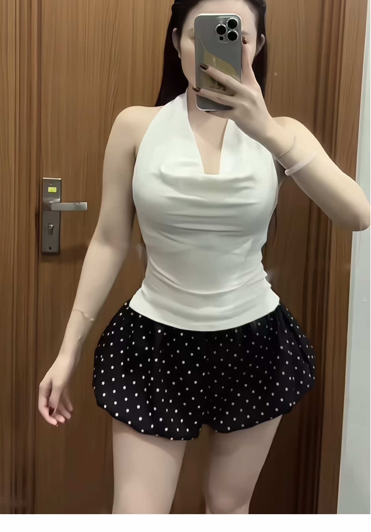 Áo yếm cổ đổ mặc được 2 kiểu #review #xuhuong #capcut 