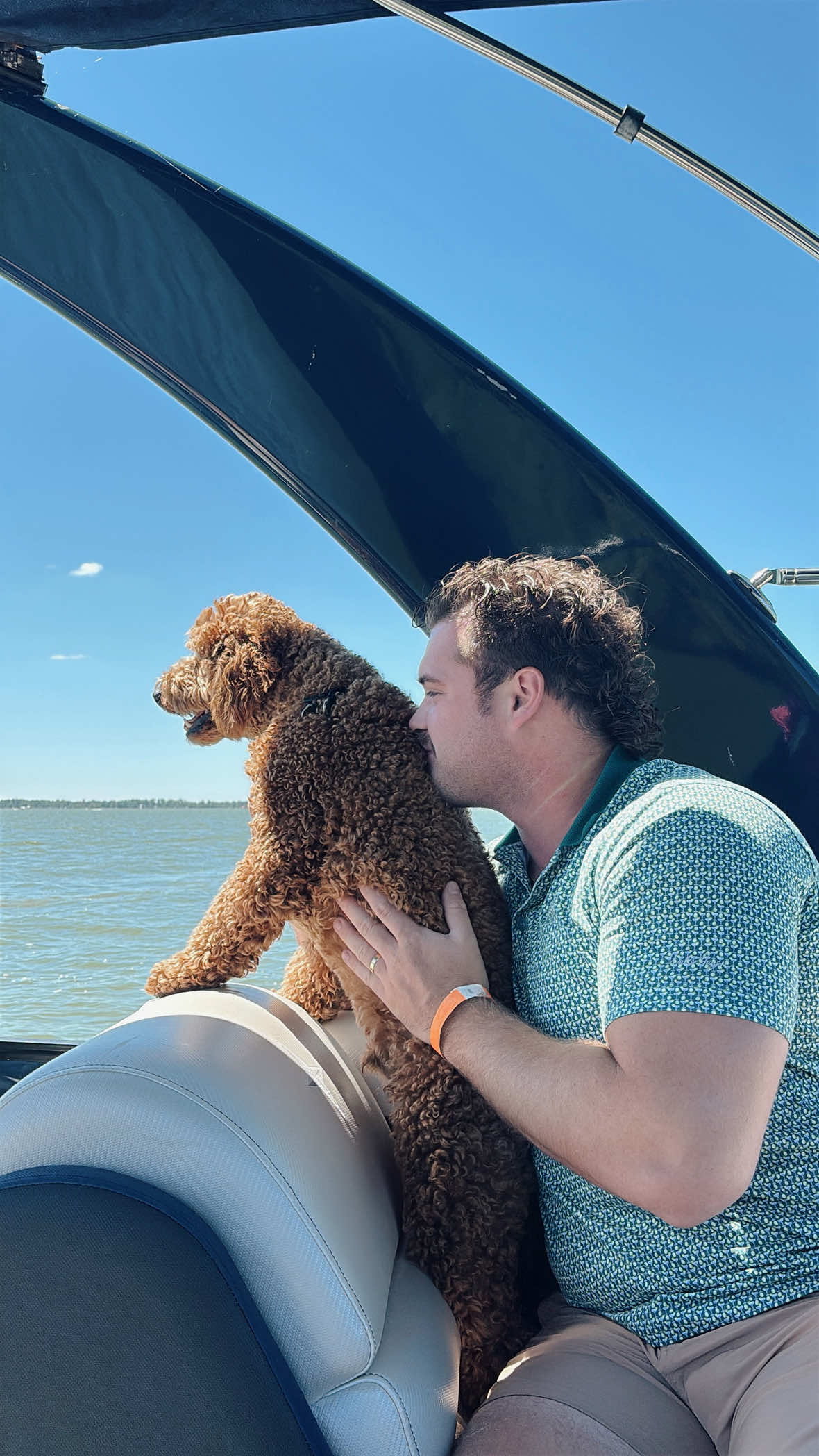 What a guy….  #fyp #dog #funny #family #goldendoodle #foryou #foryoupage 