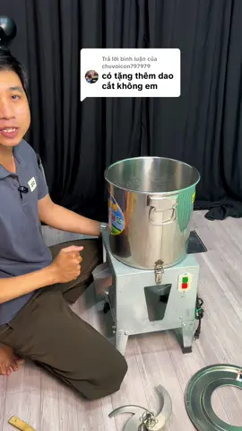 Trả lời @chuvoicon797979 máy xay rau củ máy xay chuối đa năng. Sản phẩm chuyên cho chăn nuôi gia súc gia cầm #mayxayraucuqua #mayxayraucu #maynongnghiep #nongdan #xhtiktok 