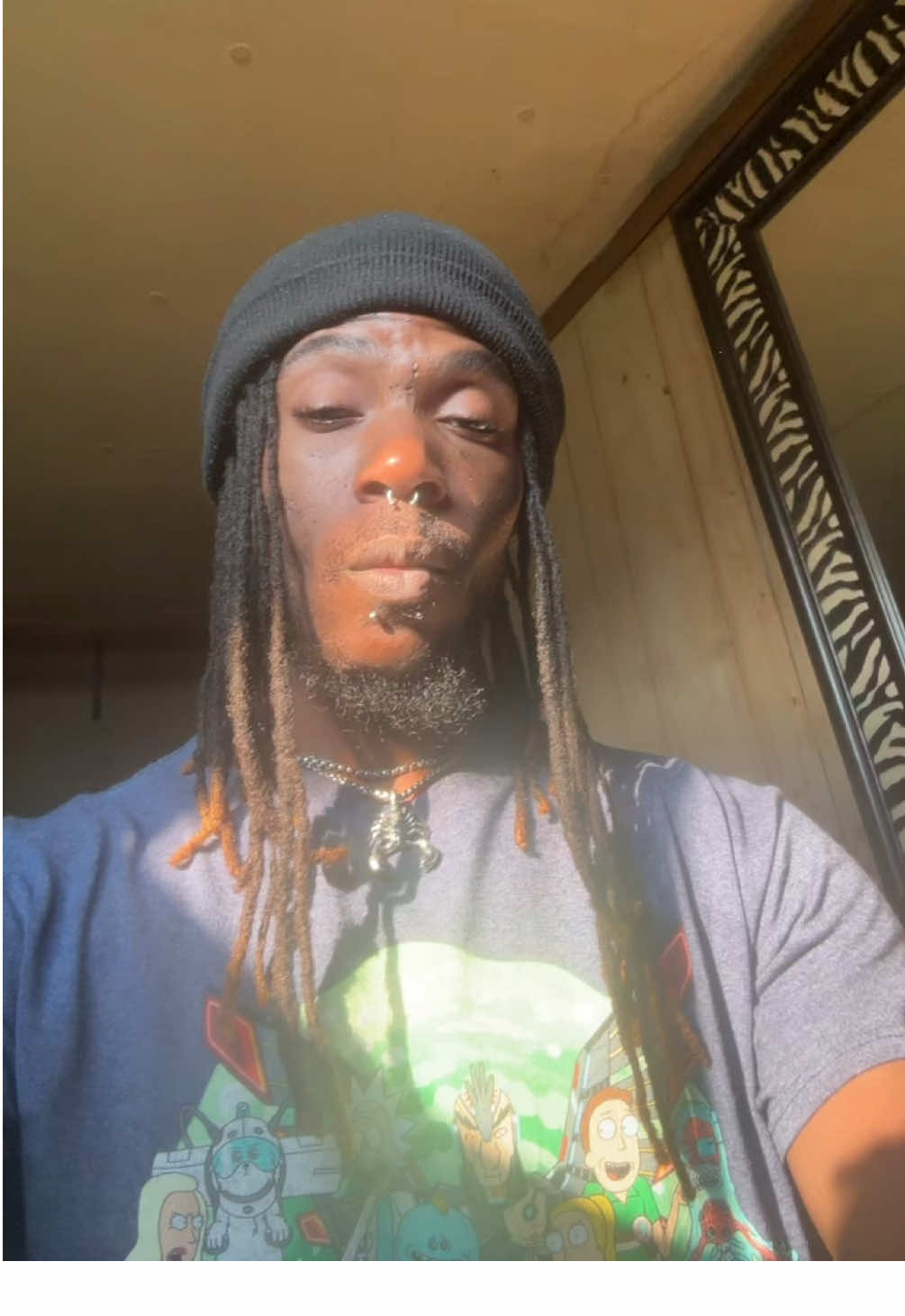 #alt 