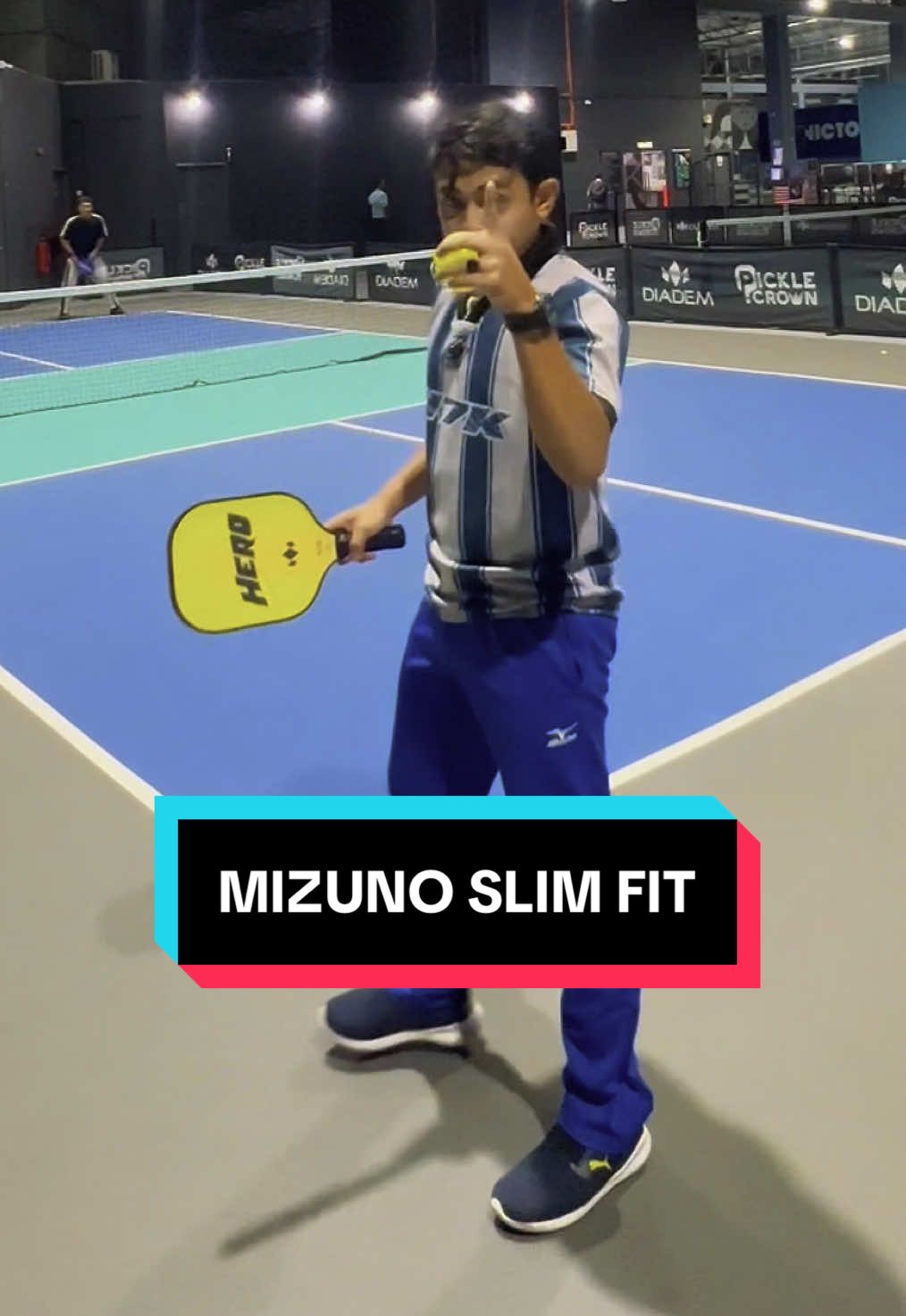 “Slim fit, selesa, tahan lasak ✅ Seluar Mizuno — gaya & prestasi dalam pickleball court.” #pickleball #pickleballmalaysia #pickleballlife #pickleballaddict #mizuno #slimfitpants #sportswear #ootdsport #courtstyle #comfortfit