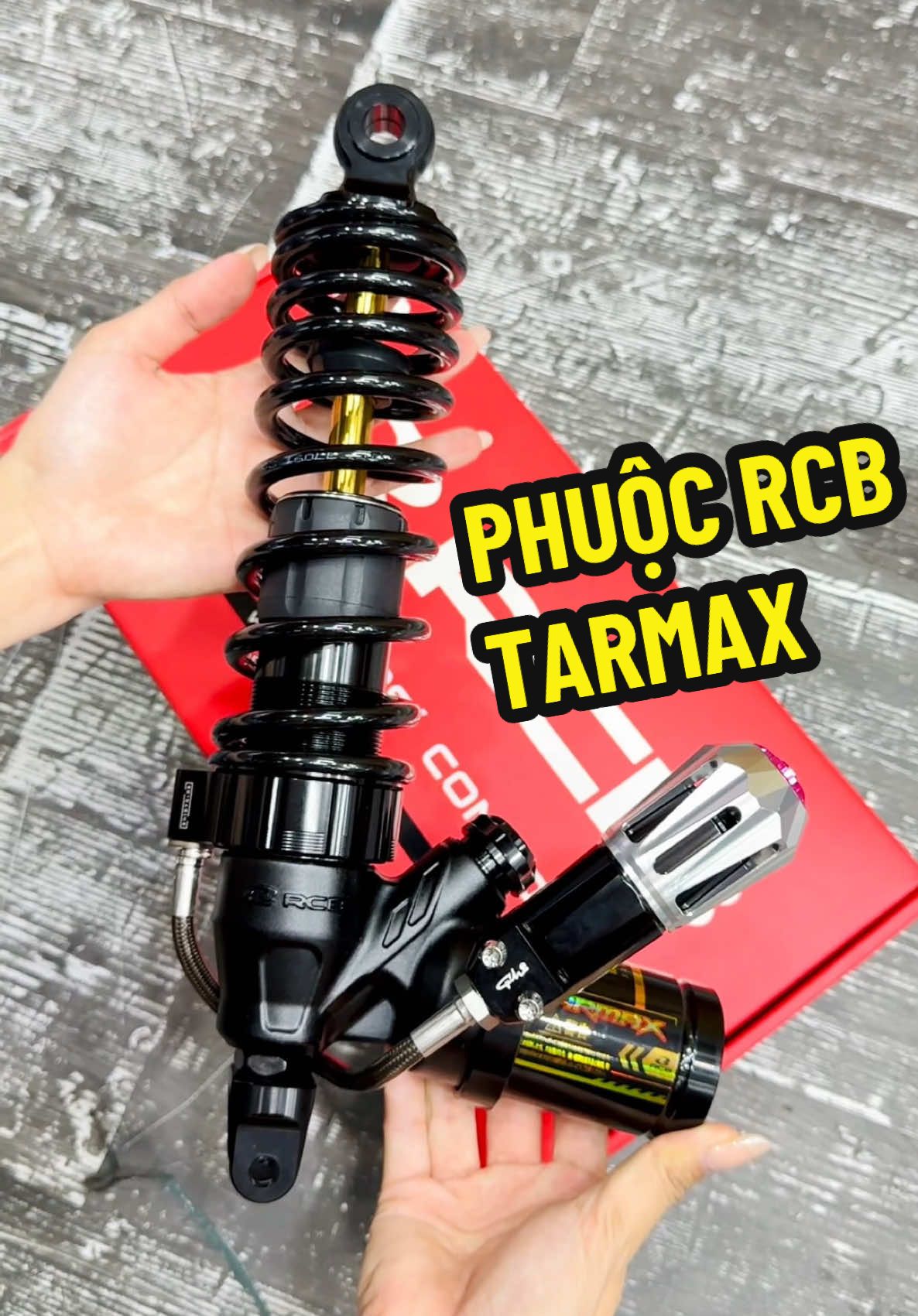 Combo này ổn không AE 🤑 nhuỵ HPA đang phối màu hường cho mạnh mẽ😂😂 nhưng thích màu gì em phối màu đó được nha #RCB #Ghracing #xedepshop #xuhuong #viral 