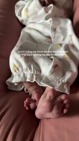 worth every single little kick and her being stuck in my right rib cage 🥹💗😂😭 those little feet I can’t deal!!!! #firsttimemom #postpartum #babygirl #newborn 