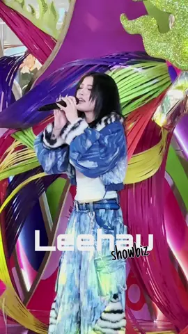 Lyhan lần đầu xuất hiện cùng Rơi Tự Do #lyhan #emxinhsayhi #leehau 