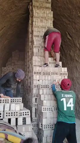 #شعب_الصيني_ماله_حل😂😂اكسبلورمعامل_طابوق_نهروانمضاهرات_العراق #oops_alhamdulelah على كل حال 