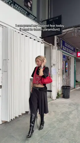 so proud of myself #tamanparamount #thriftkl #delics #thrifting 