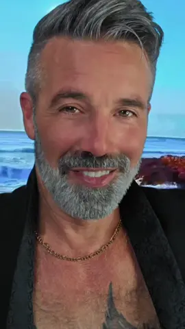 “Mi corazón late al ritmo de tu sonrisa! #parati #inspiracion #amores #latinos 