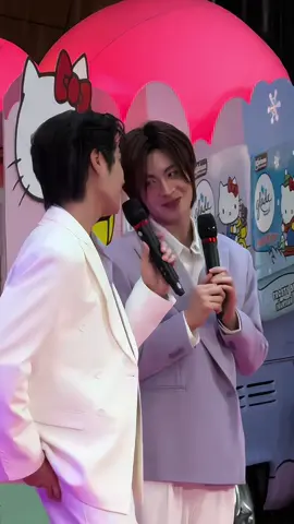 มีคนจีบกันในเวลางานค่าาา  #fypシ゚ #เติ้ลเฟิร์สวัน 