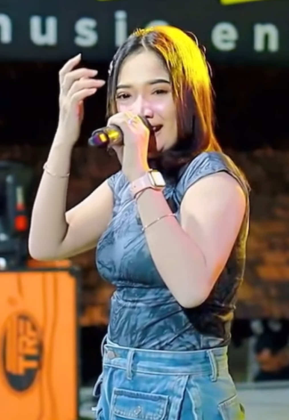 Ku Gapai Cintamu @Din Annesia x @𝙇𝘼𝙇𝙐𝙉𝘼 𝙈𝙐𝙎𝙄𝘾 𝙀𝙉𝙏  #dinannesia #laluna #lalunamusic #lalunamusicentertainment #fyp 