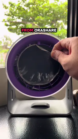 🌬️ Orashare DF03 High Speed Desk Fan  🔋 4000mAh rechargeable battery – up to 12H cooling ⚡ Type-C fast charging 💨 13,000 RPM brushless motor for powerful airflow 🌪️ 12M/S wind speed for instant cooling 🎛️ Touch screen control – 5 gears + 1–100 stepless adjustment 📊 Digital display for real-time power & speed 🤫 Ultra-quiet (35dB) – perfect for sleep & study 🔄 180° rotation for wider air circulation 🏠 Dual-purpose: desk or wall-mounted 🎒 Perfect for travel, dorm, or office 	