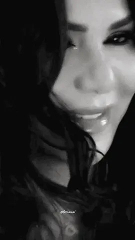 جلست اناظرك ما رف لي جفن تقل مسحور♥️ #نوال #نوال_الكويتيه #اكسبلور #قيثارة_العرب #fyp 