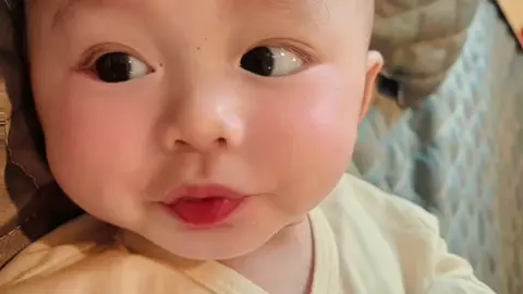 #CapCut Chúng ta chỉ duy nhất 1 lần trong đời được ngắm những khoảh khắc này #yeucon #embe 