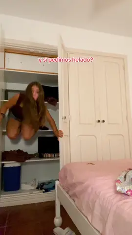 el helado: ok mañana💜 #helado #paratiiiiiiiiiiiiiiiiiii #fypviralシ #famosa #humor 