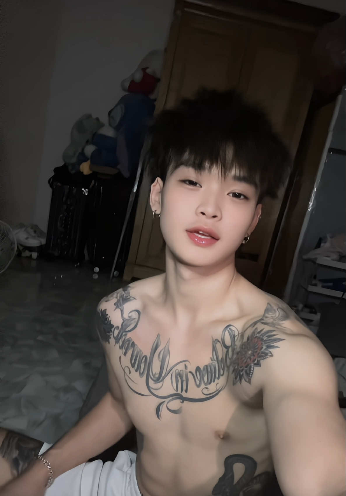 Sưởi ấm con tim vụn vỡ - anh ngẩn ngơ #xuhuong #viral #kanhchualanh 