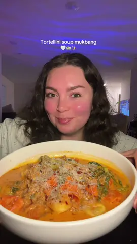 Fall called, she said “bring the soup.” 🤍🍲✨ #mukbang #mukbangeatingshow #soupseason #tortellinisoup #letseat 