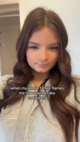 #fyp #fakeeyelashes #foryoupage #relatable #blowthisup 
