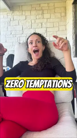 She's not tempting anyone #meettheharrisons #theharrisons