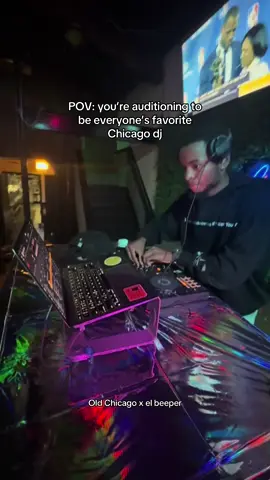 i just be having fun nbs😂  This Chicago dj set was so fun can’t lie 🔥 the energy was UP I’m going to miss the Chicago dj competitions 🎧 Chicago dj mixes will be dropping soon though🤞🏾 Where all the Chicago djs at 👀#chicago #chicagotiktok #chicagoevents #chicagodj 