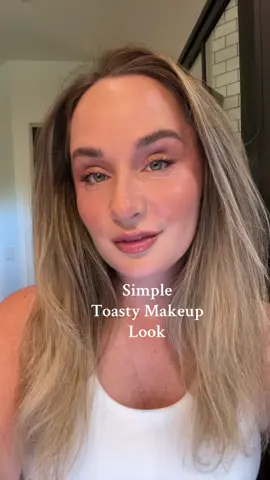 Finally trying @rhode skin @m.ph by Mary Phillips @Mary Phillips @Hailey Bieber 🍯🤎🌰✨